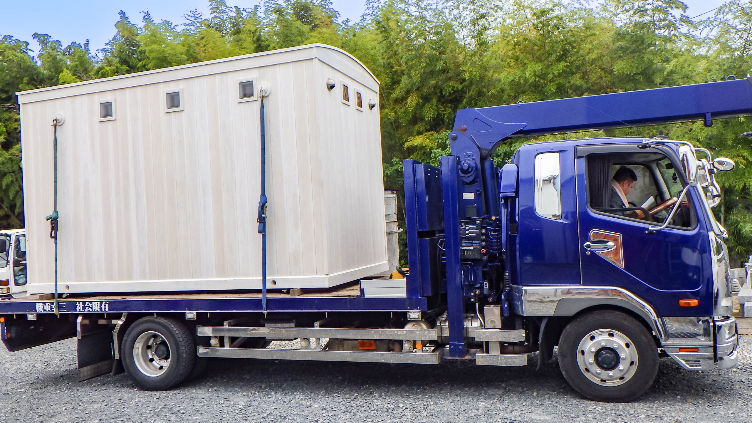 工場からの搬出状況